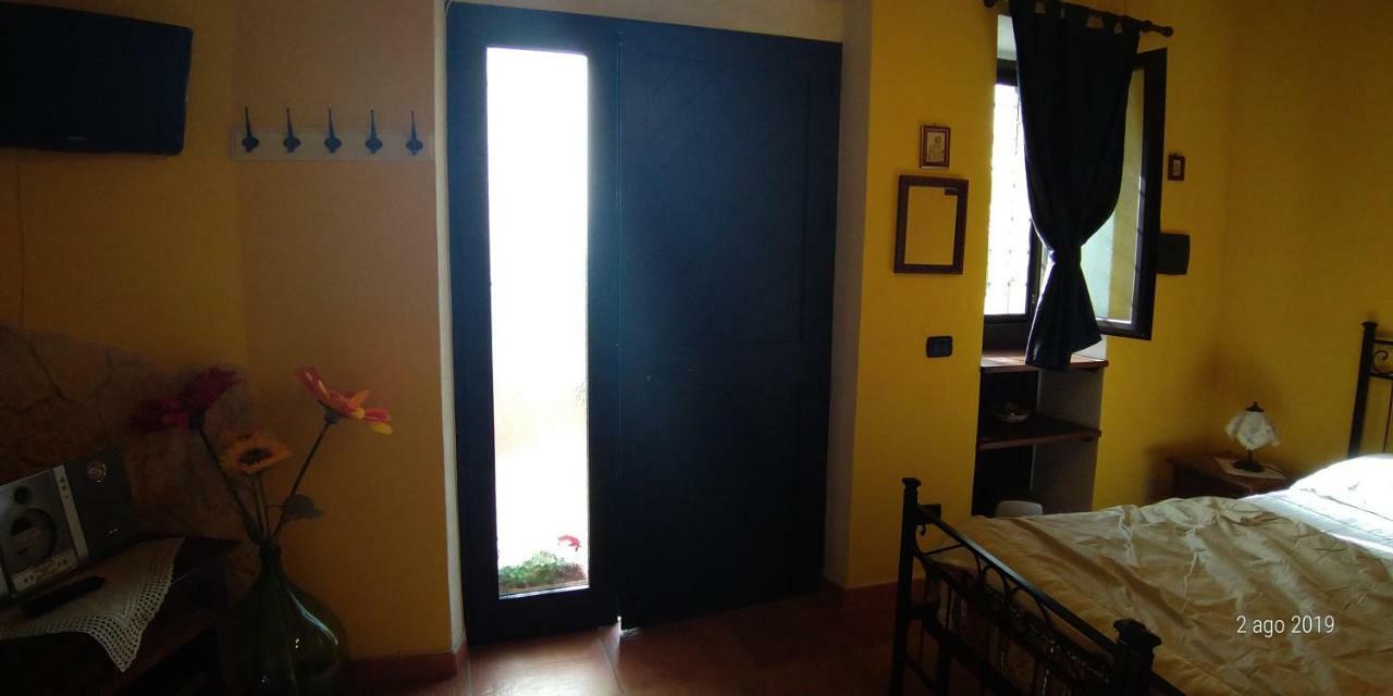 Il Borgo 31 Hotell Scapoli Eksteriør bilde